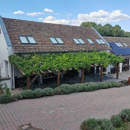 Oda ve Kahvaltı Gerber Garden 4*