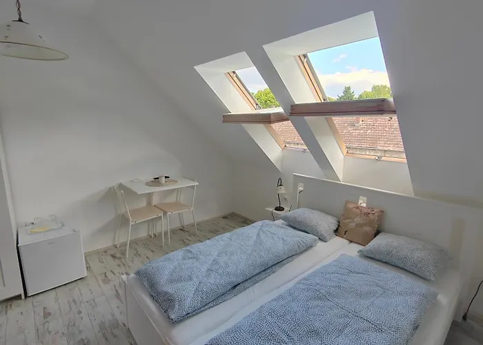 Gerber Garden 4*